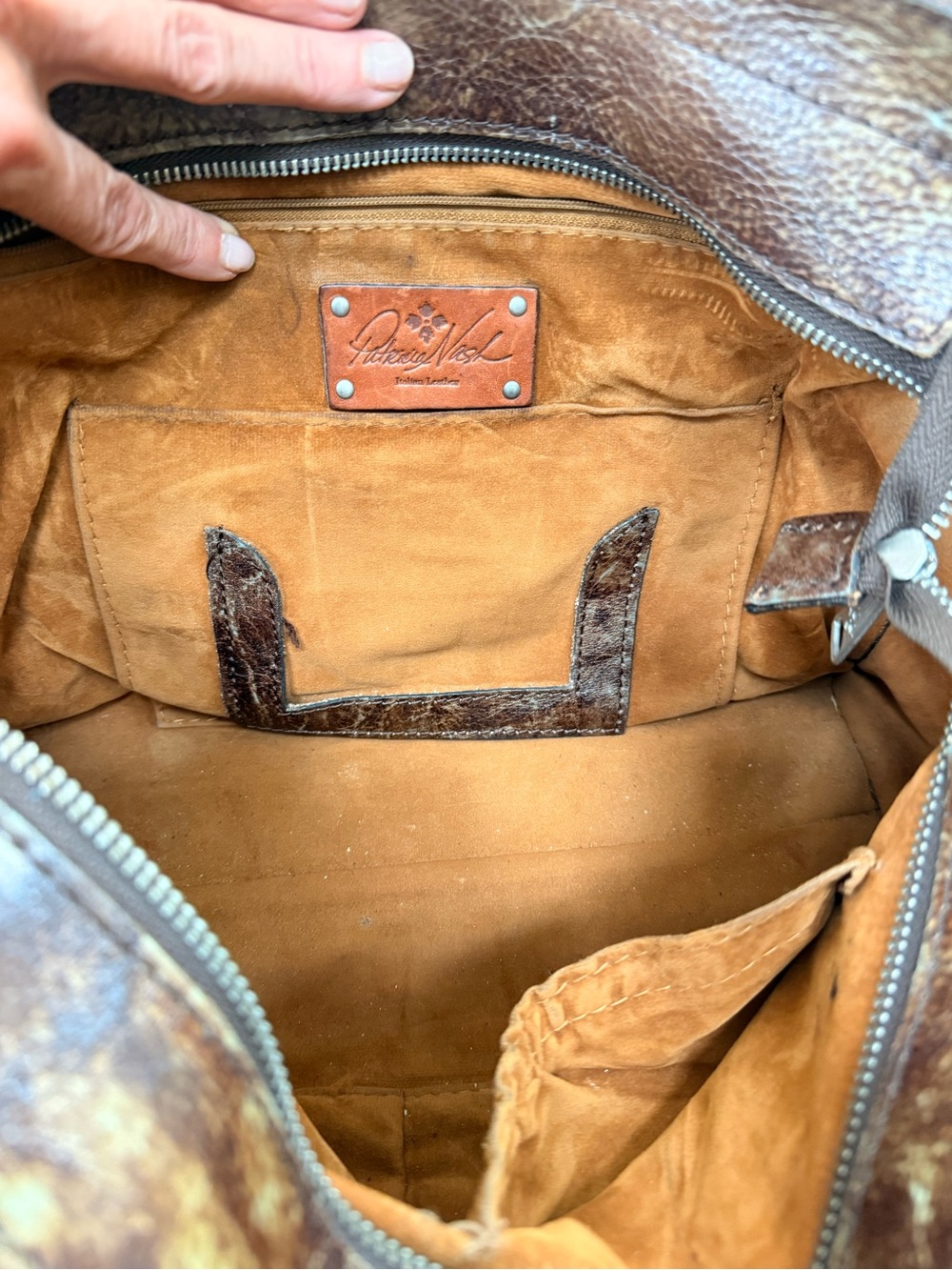 Patricia Nash Large Tooled Leather Turquoise Floral Tote Bag. - Picture 9 of 13